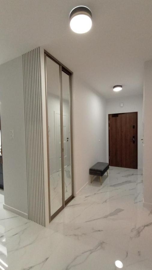 Plaza Tower Apartament, Sauna, Targi Kielce Exteriör bild